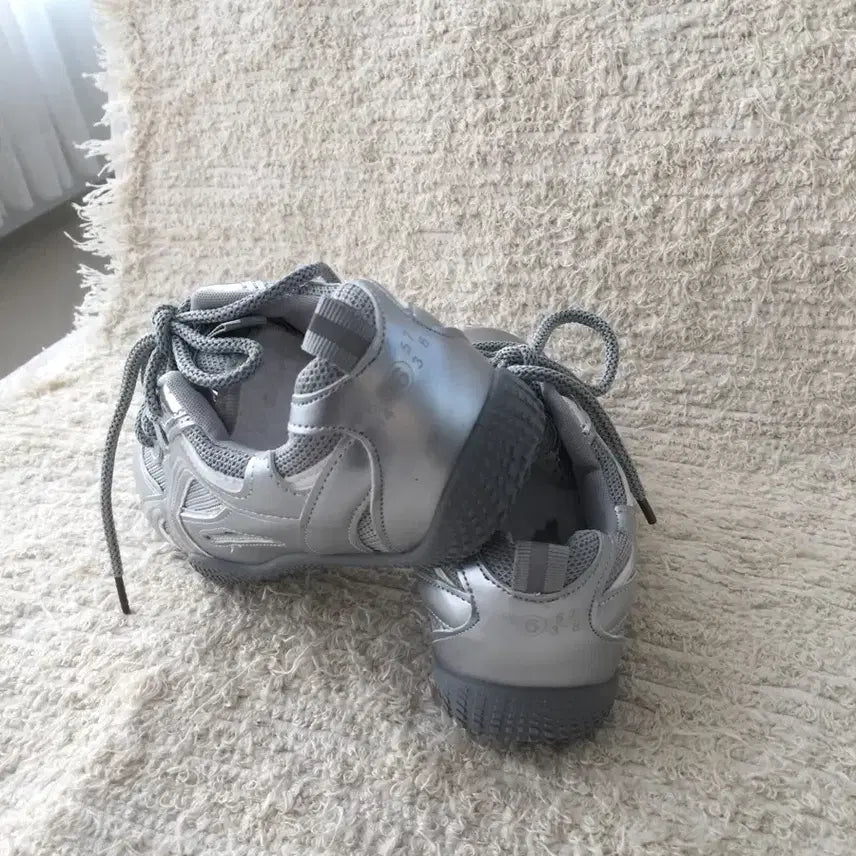 [BUNJANG] Silver Sneakers - Women&
