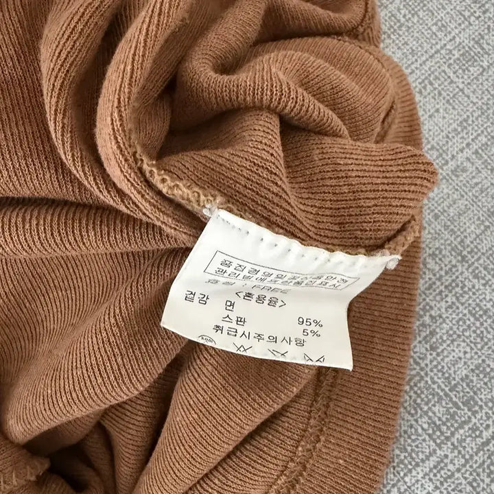 [BUNJANG] Brown Ribbed Short Sleeve T-shirt / 브라운 골지 반팔 티셔츠