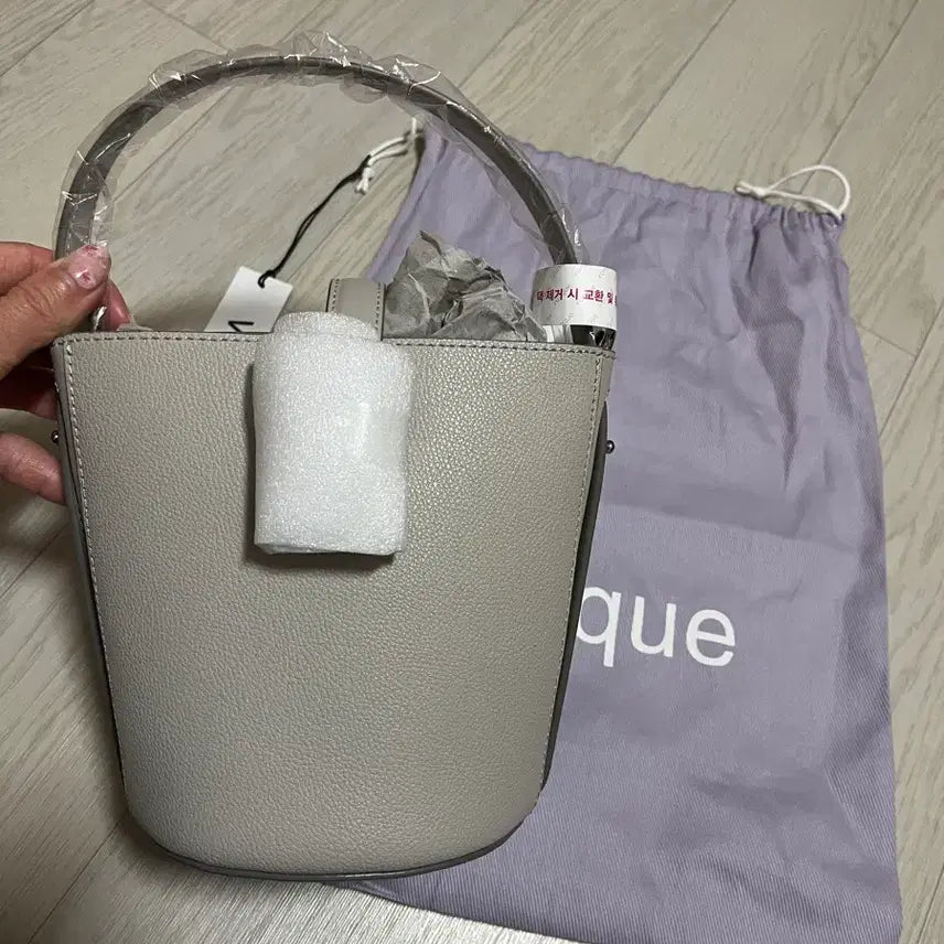 [SOLD OUT] (완전새상품) 분크 피콜로 호보백 라이트베이지