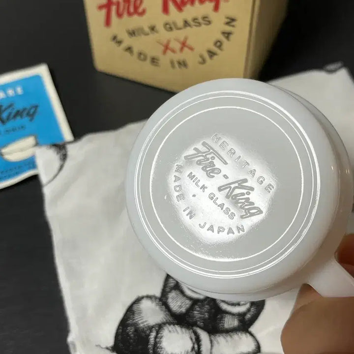 [BUNJANG] Fire King KAWS Collaboration Box / 파이어킹 카우스 콜라보