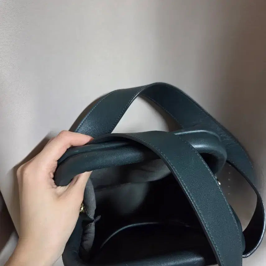 [SOLD OUT] 오소이 크로스백