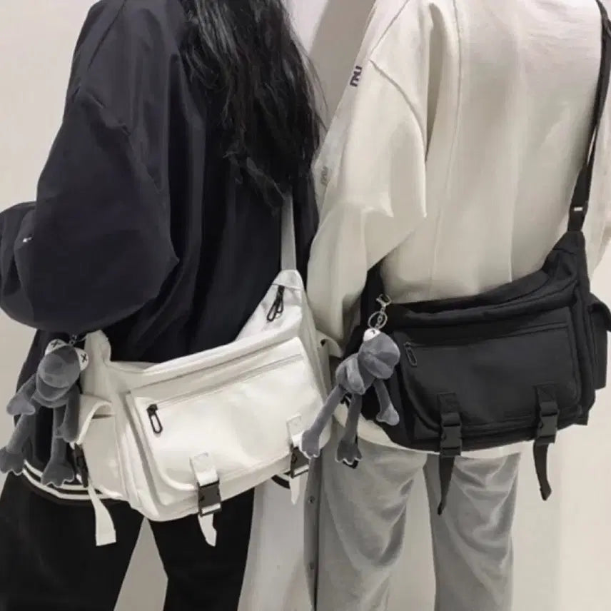 [SOLD OUT] 데일리 백팩 / 블랙 &amp; 화이트 2컬러 / 스트릿 감성 가방