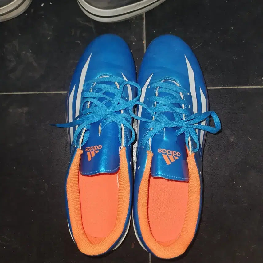 [BUNJANG] Adidas Soccer Cleats 260mm / 아디다스 축구화 260mm 블루/오렌지
