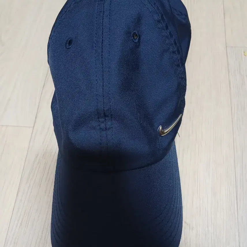 [SOLD OUT] 나이키 헤리티지86 네이비 볼캡 거의 새상품