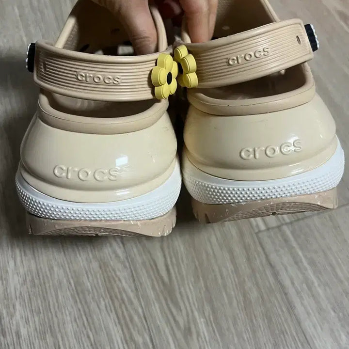 [SOLD OUT] 키높이크록스 240