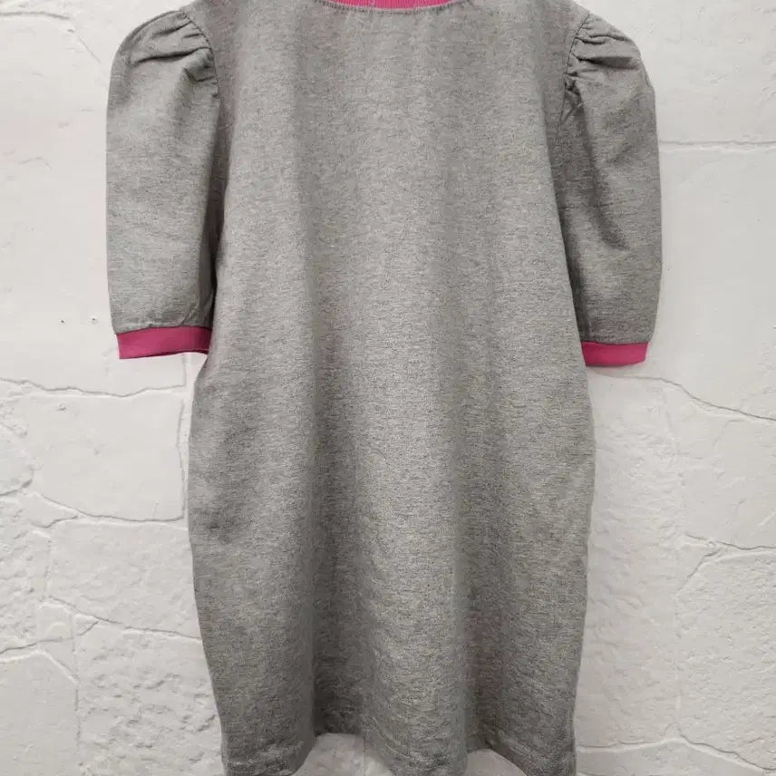 [SOLD OUT] 캐릭터 키티 여름 반팔티셔츠   (새상품)