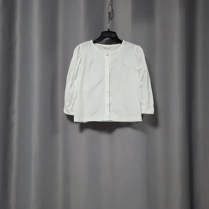 [SOLD OUT] 밴딩 소매 라운드 퍼프 블라우스