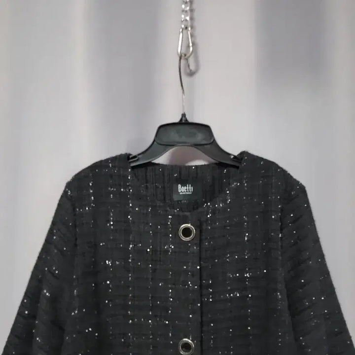 [SOLD OUT] 보에띠 A라인 트위드 자켓