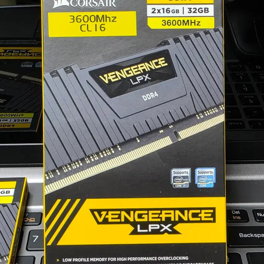 [BUNJANG] Corsair DDR4 32GB 3600MHz CL16 Memory / 새제품! 커세어 DDR4 32GB 3600MHz *CL16 