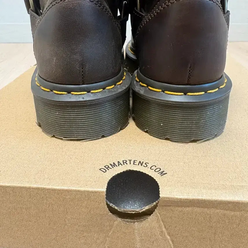 [BUNJANG] Dr. Martens Anniston Harness Ankle Boots (260) / 닥터마틴 애니스톤 하네스 앵클 부츠 260
