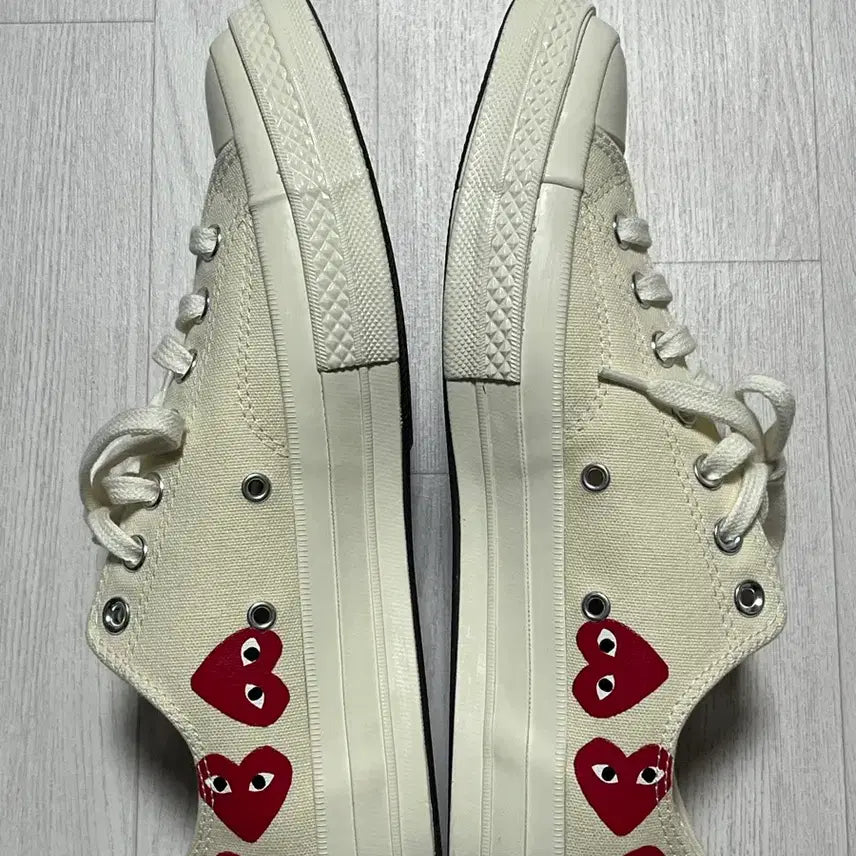 [BUNJANG] Converse Comme des Garcons Play Sneakers Ivory / 컨버스 꼼데가르송 플레이 스니커즈 아이보리