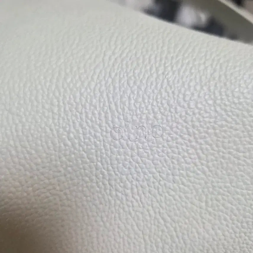[BUNJANG] 에이노 Aplin bag  크림색상 / 에이노 Aplin bag  크림색상