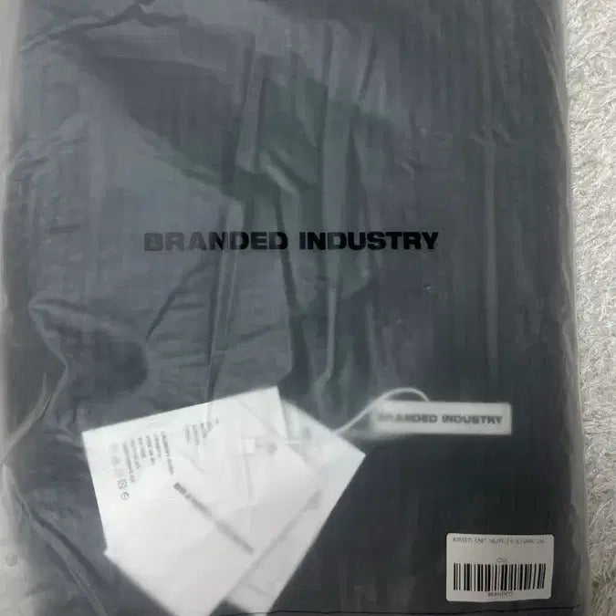 [BUNJANG] OS Branded Ribbed Knit Scarf (Charcoal) / [OS] 브랜디드 리브드 니트 머플러(차콜)