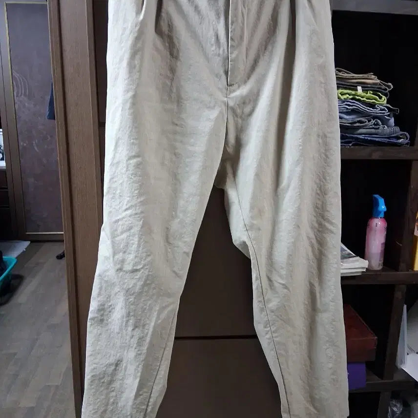 [SOLD OUT] 스파오 베이지색 주름 바지(L)