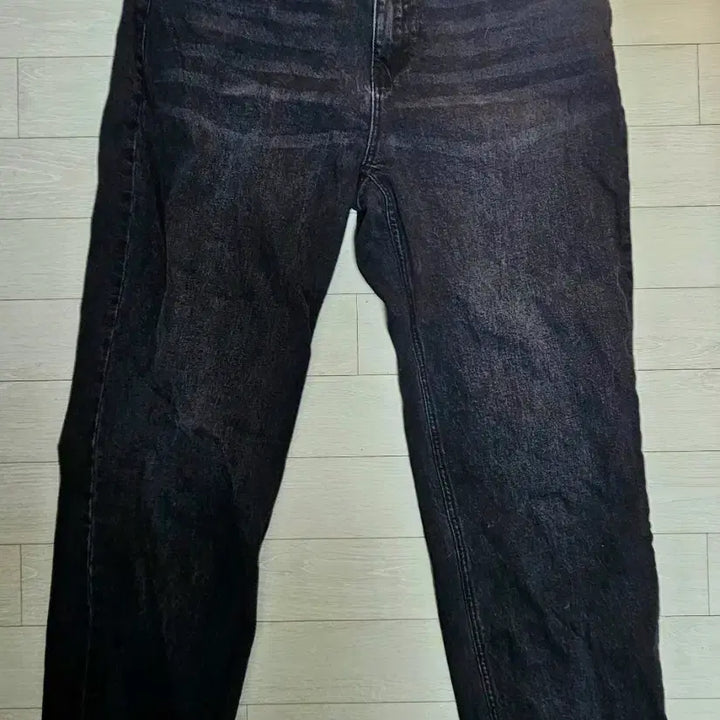 [BUNJANG] Musinsa Standard Premium Washed Black Denim Jeans / 무신사스텐다드 프리미엄 워시드블랙 데님 청바지
