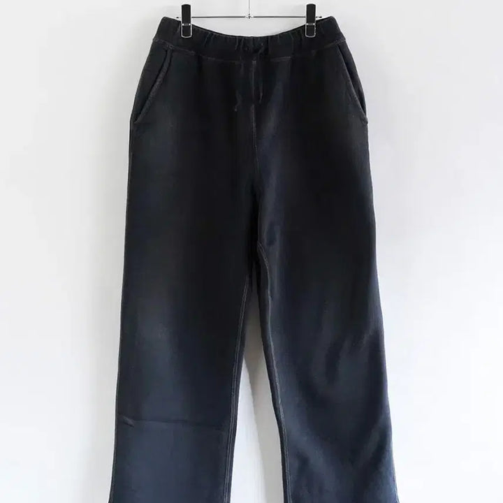 [SOLD OUT] [2/새상품] 26SS 아프레쎄 빈티지 스웻팬츠 블랙