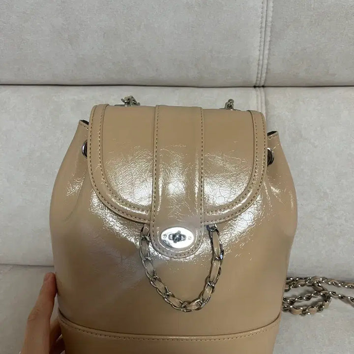 [BUNJANG] Cardinal Red Houa Bag Beige / 카디널레드 하우아백 베이지