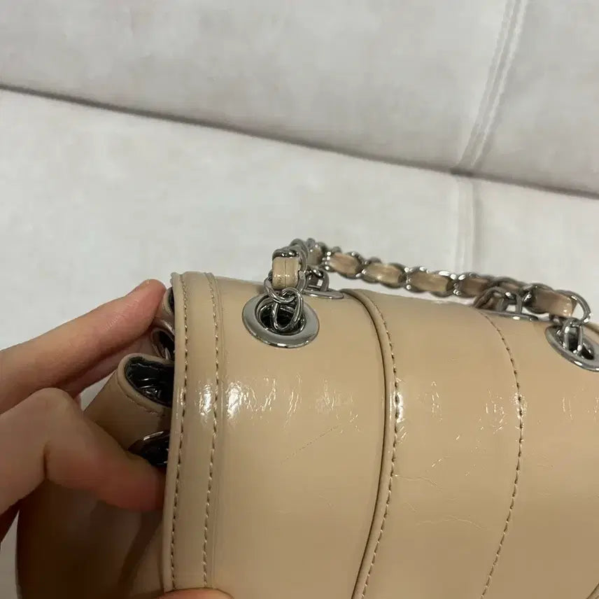 [BUNJANG] Cardinal Red Houa Bag Beige / 카디널레드 하우아백 베이지