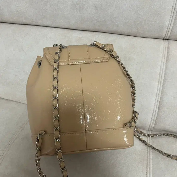 [BUNJANG] Cardinal Red Houa Bag Beige / 카디널레드 하우아백 베이지
