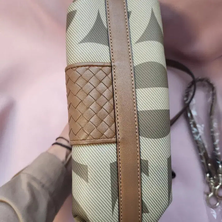 [BUNJANG] Louis Quatorze Crossbody Bag / 루이까또즈 크로스백