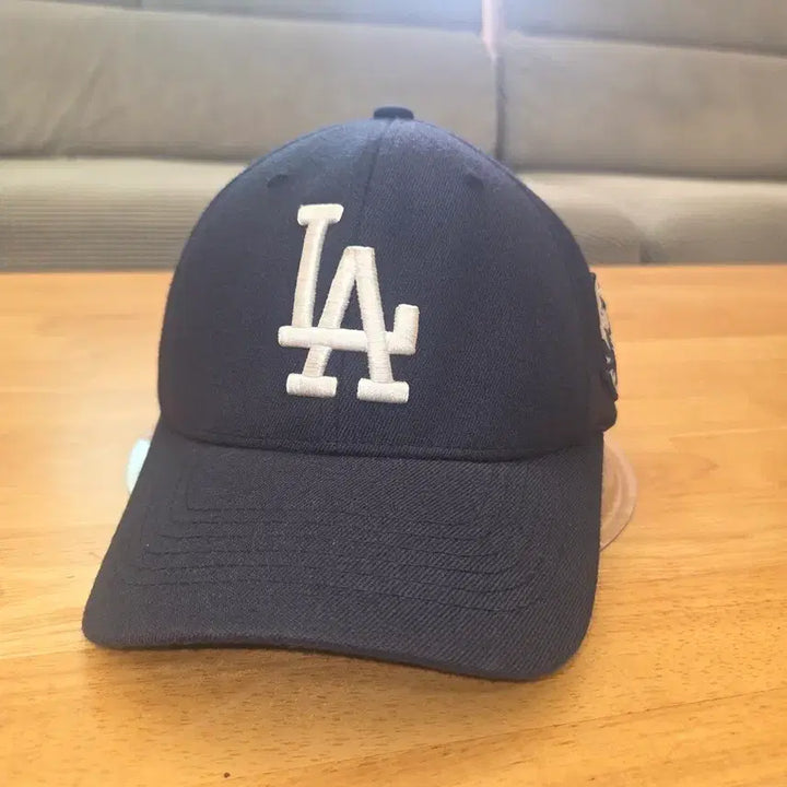 [SOLD OUT] MLB LA 다저스 네이비 볼캡 모자 57