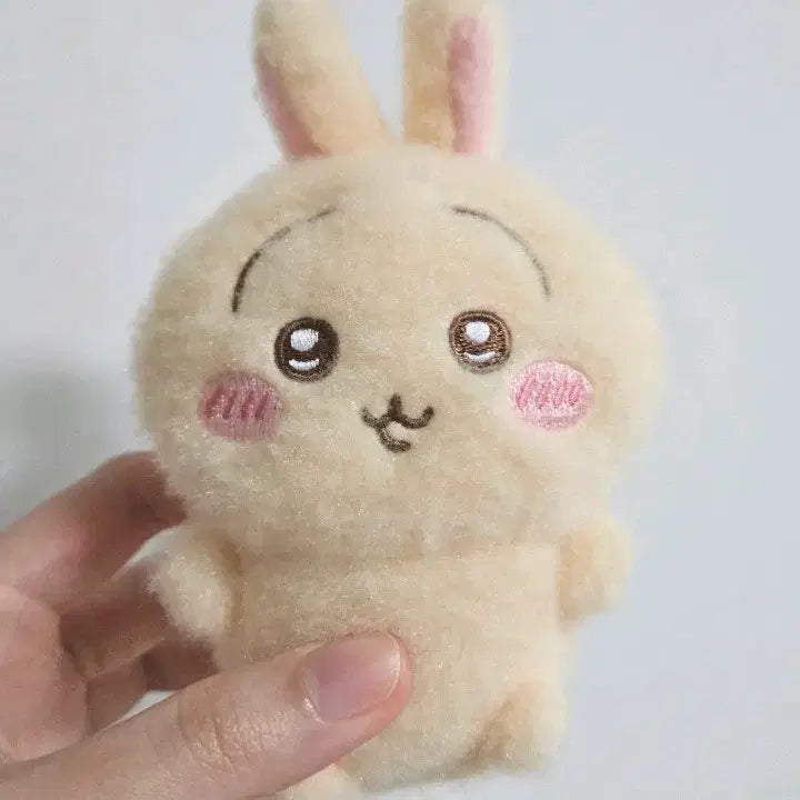 [BUNJANG] Usagi Pitarest Plush Shoulder Doll / 우사기 피타레스토 어께 인형 후와후와 치이카와 누이