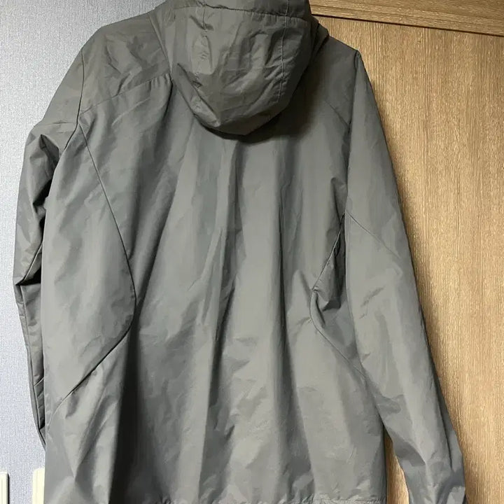 [SOLD OUT] 컬럼비아 바람막이 XL (무료배송)