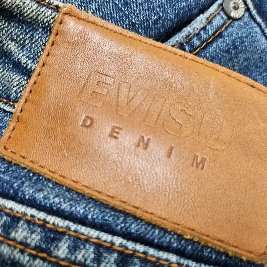 [BUNJANG] EVISU Denim Jeans / 에비수 데미지 워싱 데님 청바지