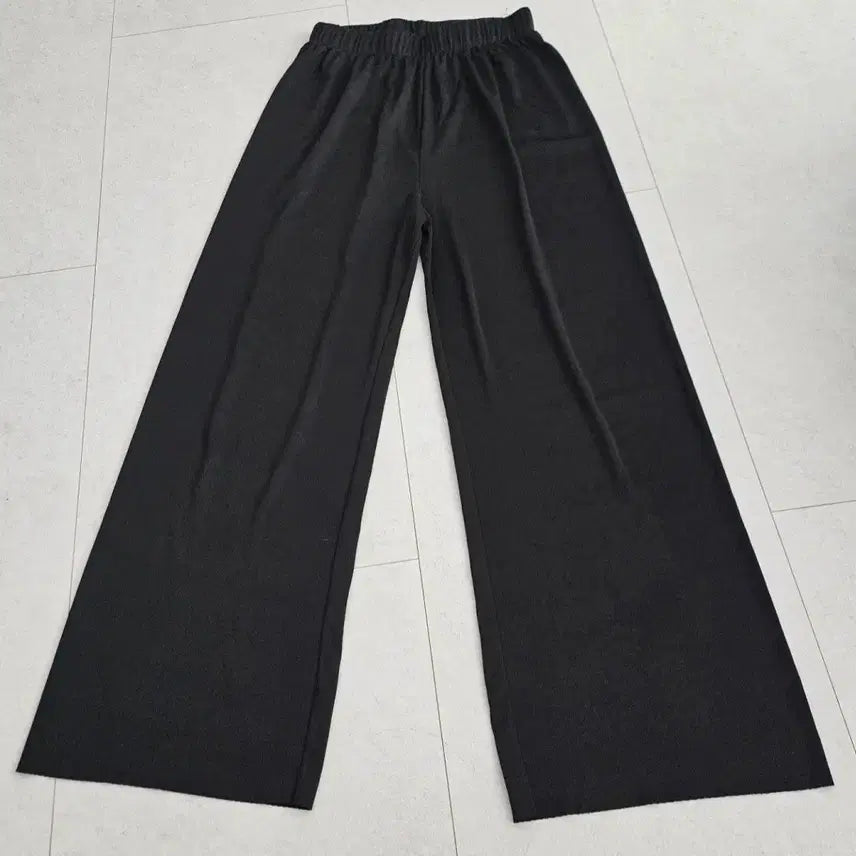 [BUNJANG] Black Training Pants / 블랙 트레이닝 팬츠
