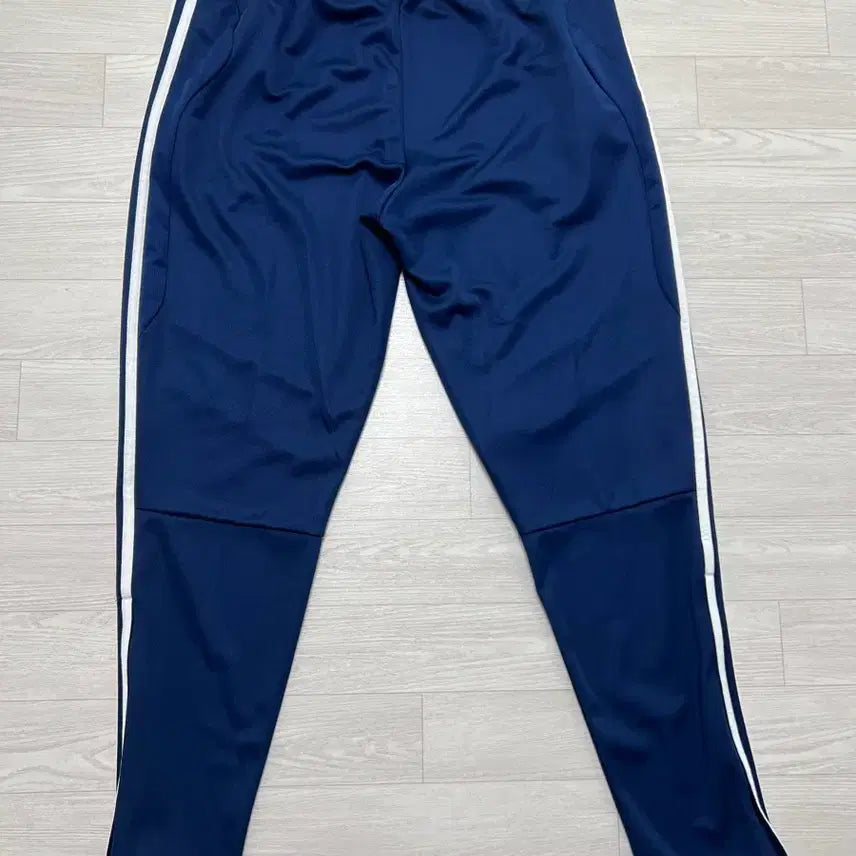 [SOLD OUT] 아디다스 삼선트레이닝팬츠 L