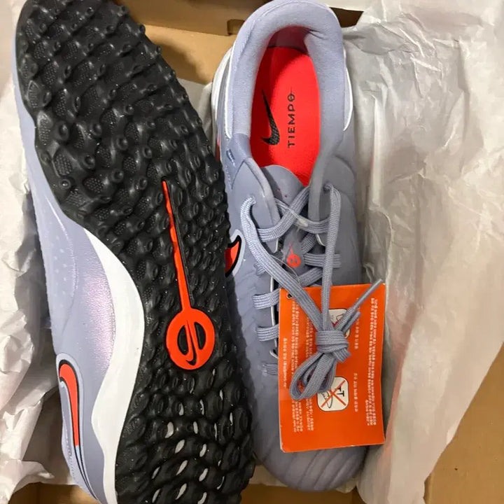 [SOLD OUT] 나이키 티엠포 레전드 10 tf 260 미착용