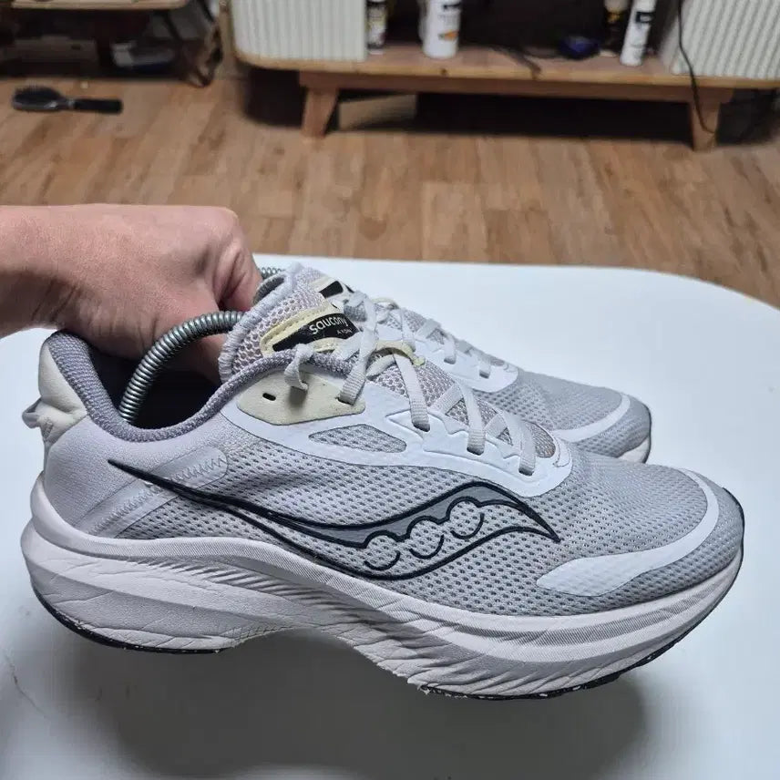 [BUNJANG] Saucony Running Shoes Gray 280 / 써코니 런닝화 그레이 280