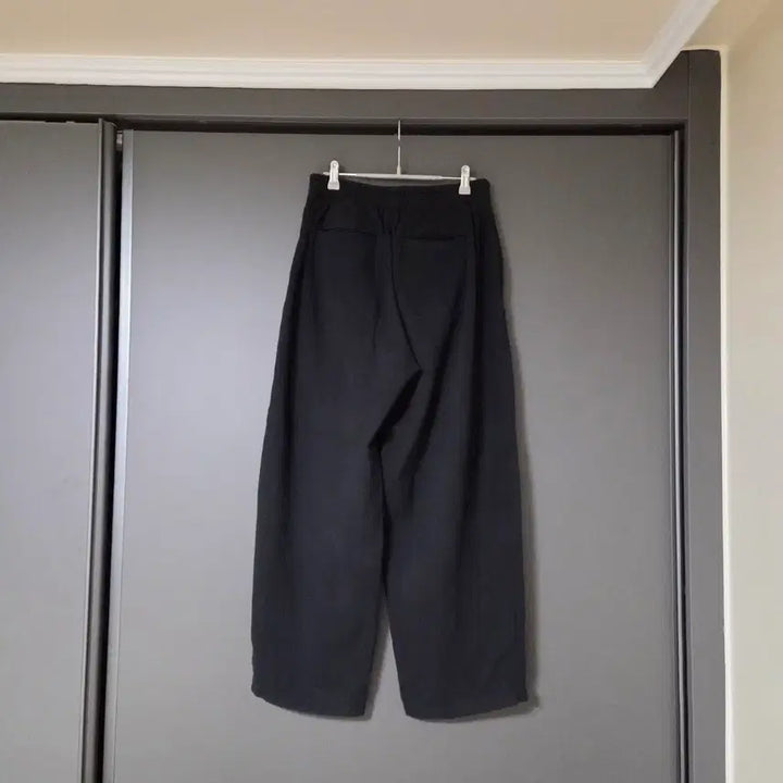 [BUNJANG] Brown Yak Easy Pants Black / [3] 브라운야드 이지팬츠 블랙 / 밴딩 브야 니트 팬츠