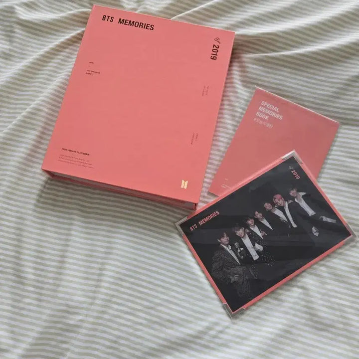 [BUNJANG] BTS 방탄소년단 메모리즈 2019 버전 석진 포카 / BTS 방탄소년단 DVD 메모리즈 2019 버전 석진 포카