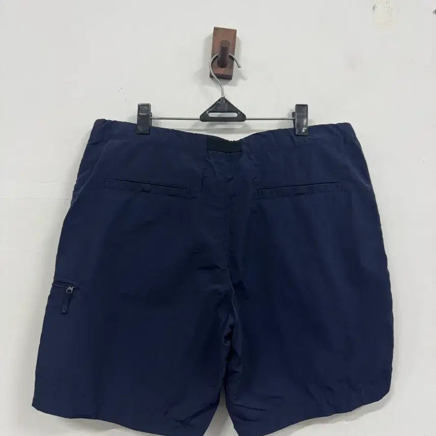 [BUNJANG] Uniqlo Belted Shorts (Size 33-36) / (33-36/L)유니클로 벨티드 반바지