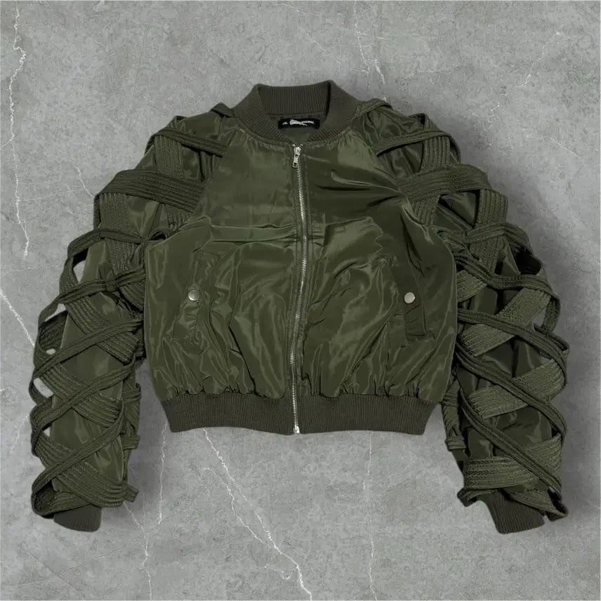 [BUNJANG] JS New York Khaki Bomber Jacket / JS뉴욕 카키색 끈 장식 봄버 자켓