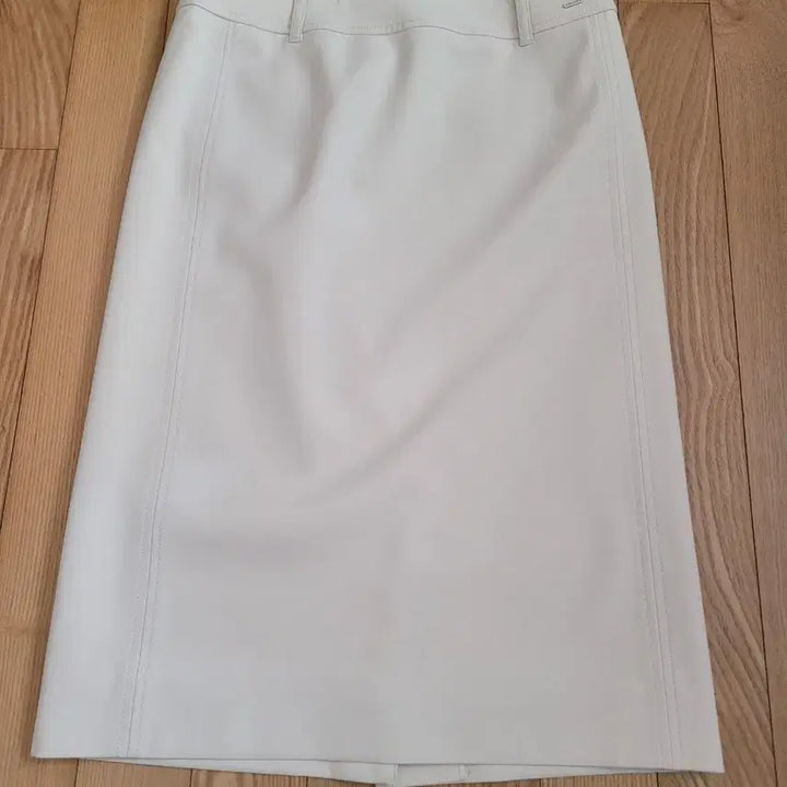 [BUNJANG] Hazzys H-Line Chino Skirt / 헤지스 H라인 치노 스커트