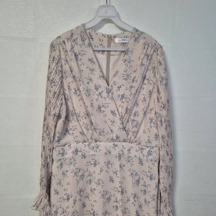 [BUNJANG] RIRIN&amp;CO Floral Pattern Long Dress / RIRIN&amp;CO 플라워 패턴 롱 원피스