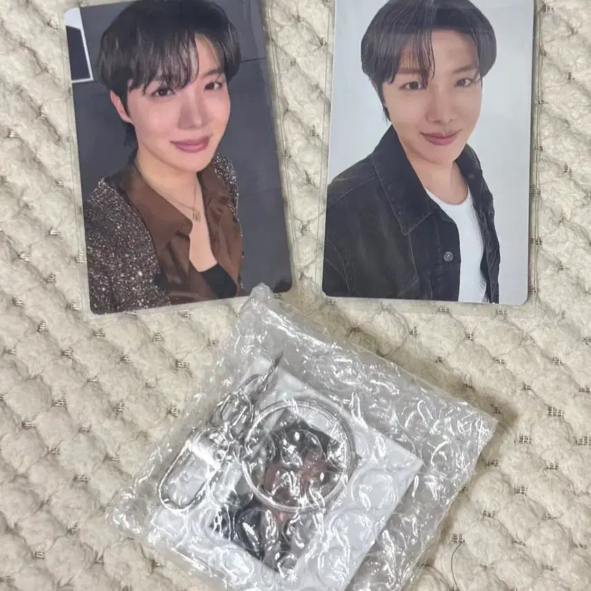[BUNJANG] BTS 제이홉 특전 키링 일괄 양도 / BTS 제이홉 특전 키링 일괄 양도