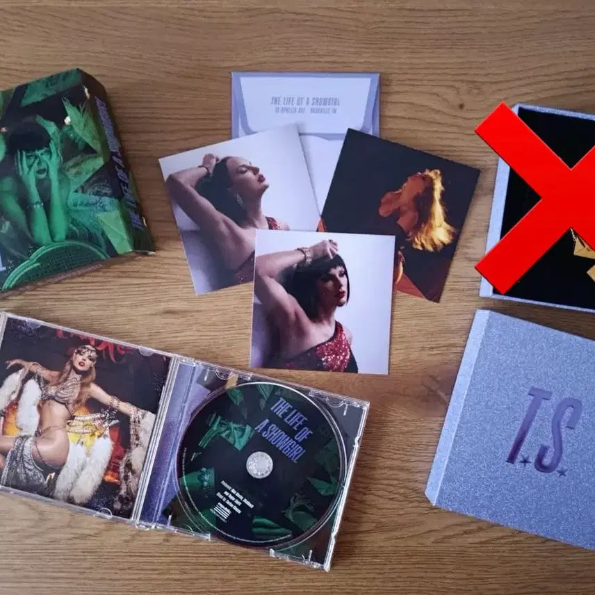 [BUNJANG] 테일러 스위프트 TLOAS 디럭스 CD (목걸이 X) / 테일러 스위프트 TLOAS 디럭스 CD (목걸이 X)
