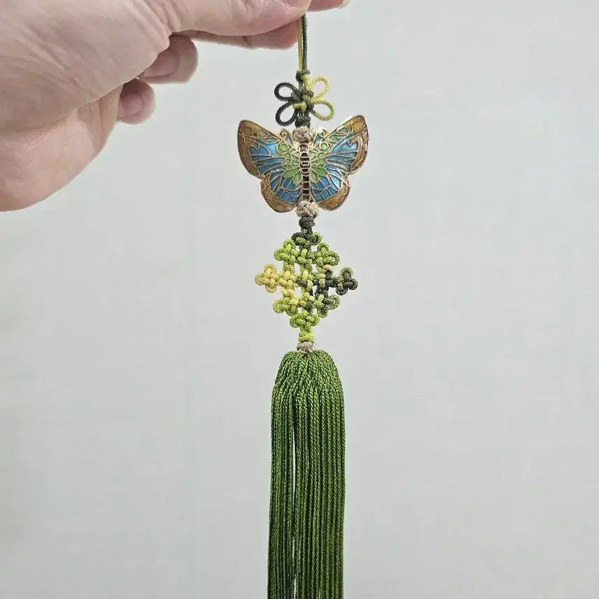 [BUNJANG] Handmade Yellow Enamel Butterfly Norigae / (직접 제작)노란 나비 칠보 녹색 노리개