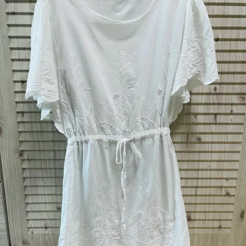 [BUNJANG] Punch Lace Dress (Ivory, Size 55) / (거의새상품)펀칭레이스 원피스(55)