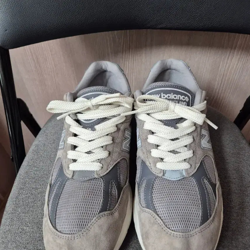 [BUNJANG] New Balance 991v2 Grey Sneakers / 뉴발란스 991 v2 그레이 285