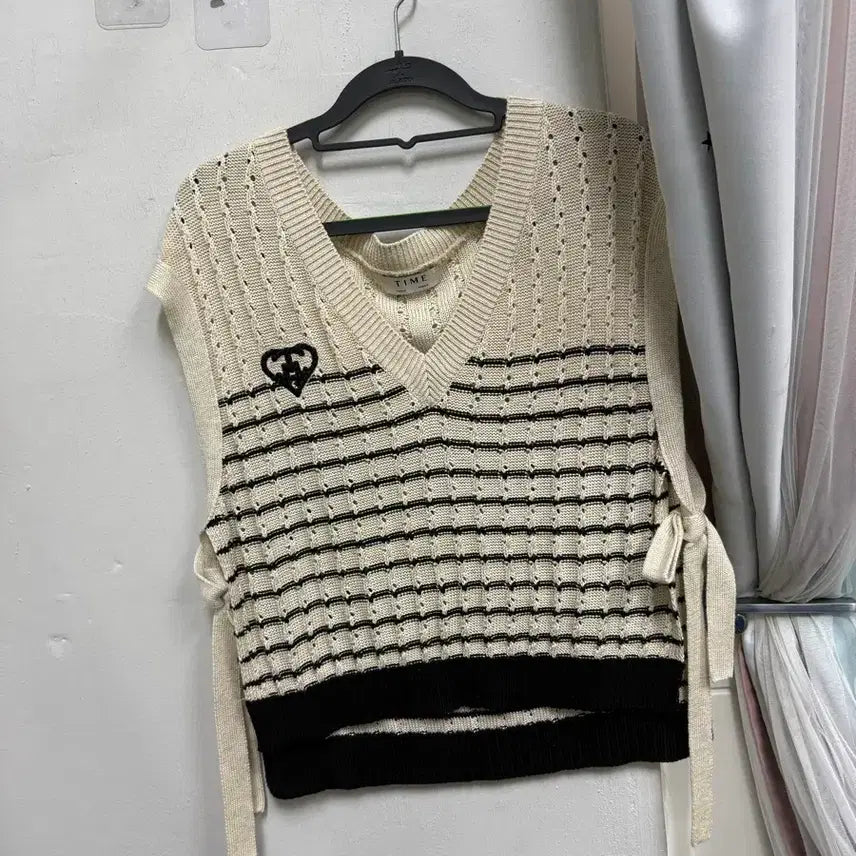 [BUNJANG] Time Knit Vest / 타임 니트 베스트