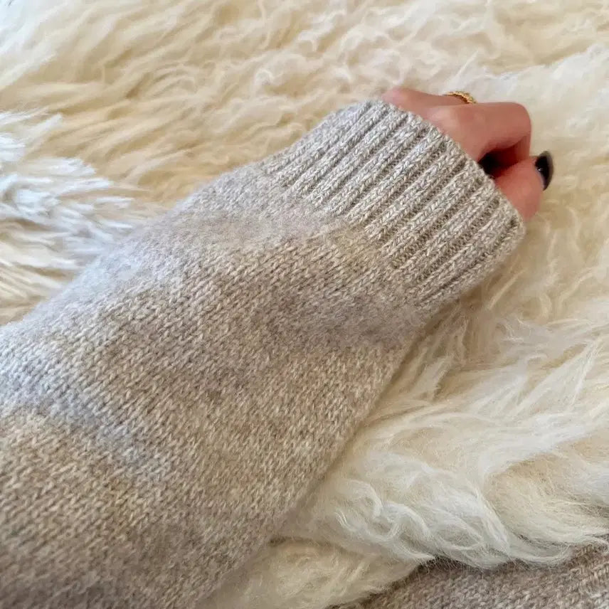 [BUNJANG] The Louran Classic Beige Mix Knit Set / 더로랑 클래식 베이지 믹스 니트 셋
