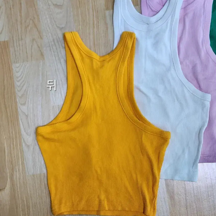 [BUNJANG] H&amp;M Ribbed Sleeveless Crop Top Layering Tank / H&amp;M 에이치앤엠 나시 크롭나시 골지나시 망고나시 레이어드