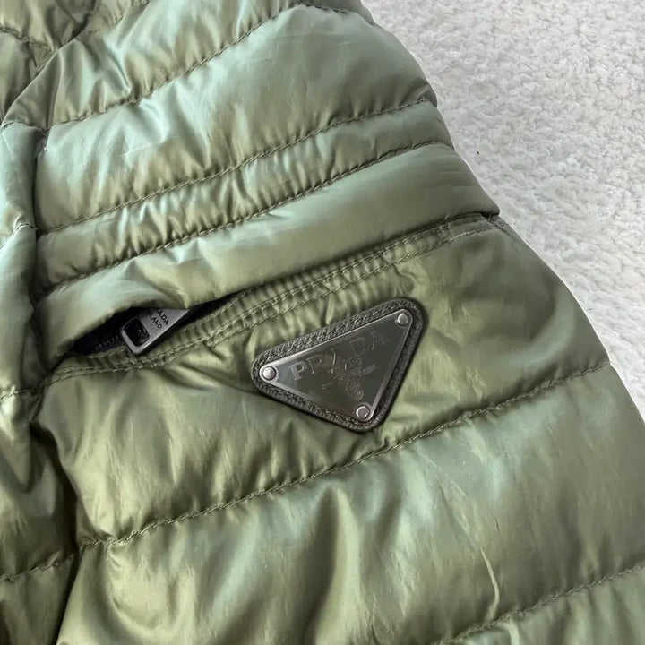 [BUNJANG] Prada Lightweight Down Bomber Jacket / 프라다 경량 패딩 자켓