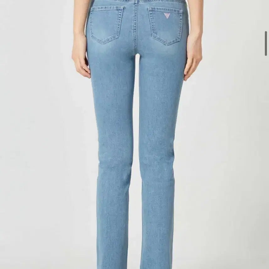 [BUNJANG] Guess Slim Straight Light Blue Denim Jeans / 게스 정품 슬림 스트레이트 연청 데님 청바지 라이트블루