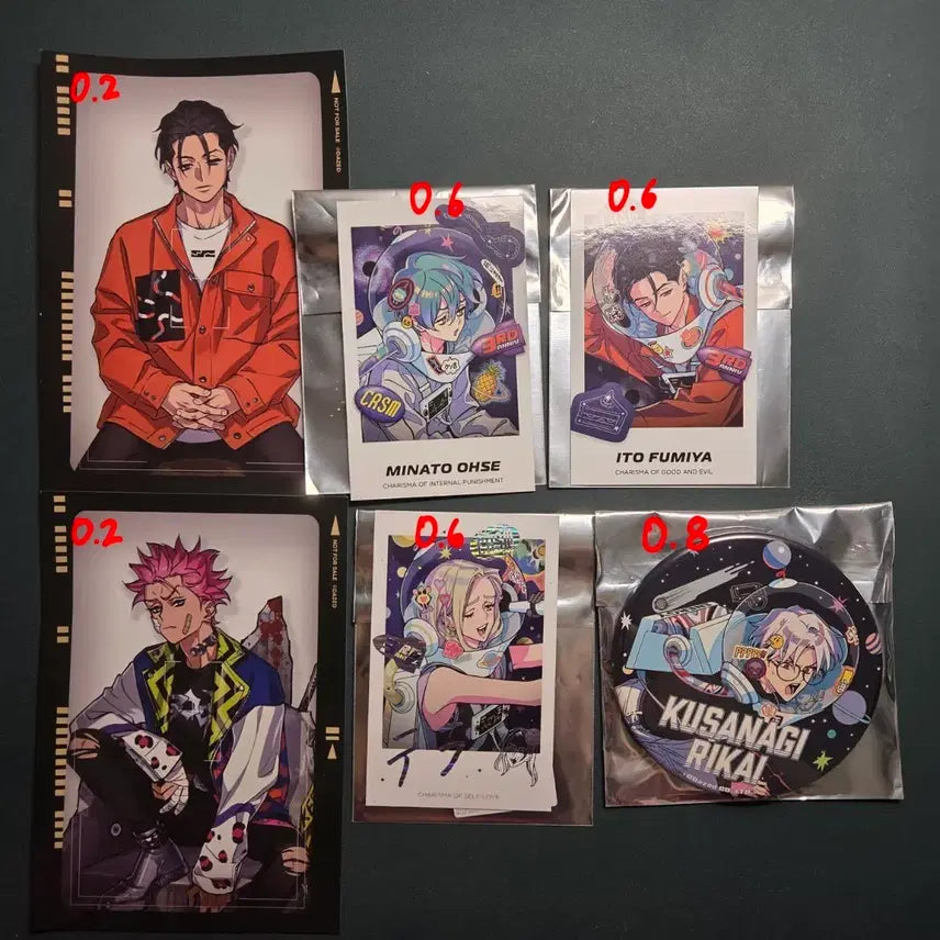 [BUNJANG] Charisma House Collaboration Cafe Goods Cheki Postcard Pin Badge Set / [판매] 카리스마 하우스 콜라보 카페 굿즈 체키 엽서 핀뱃지