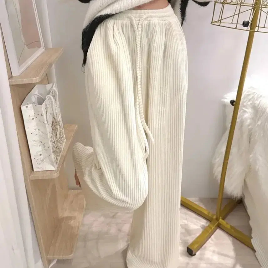 [BUNJANG] Tizle Corduroy Wide Pants / 새상품 3단밴딩/두툼해요 티즐 골덴 코듀로이 힙 밴딩 와이드팬츠
